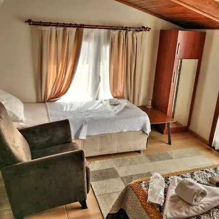 Malena Boutique Hotel 3*