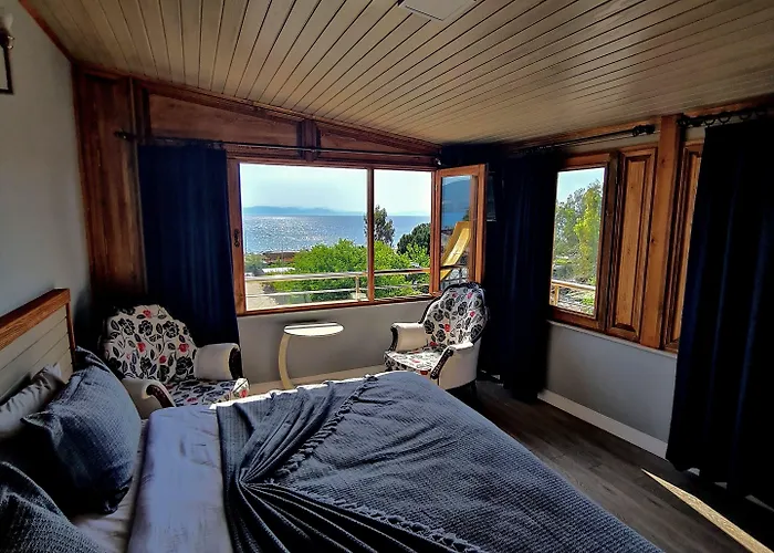 Malena Boutique Hotel 3*